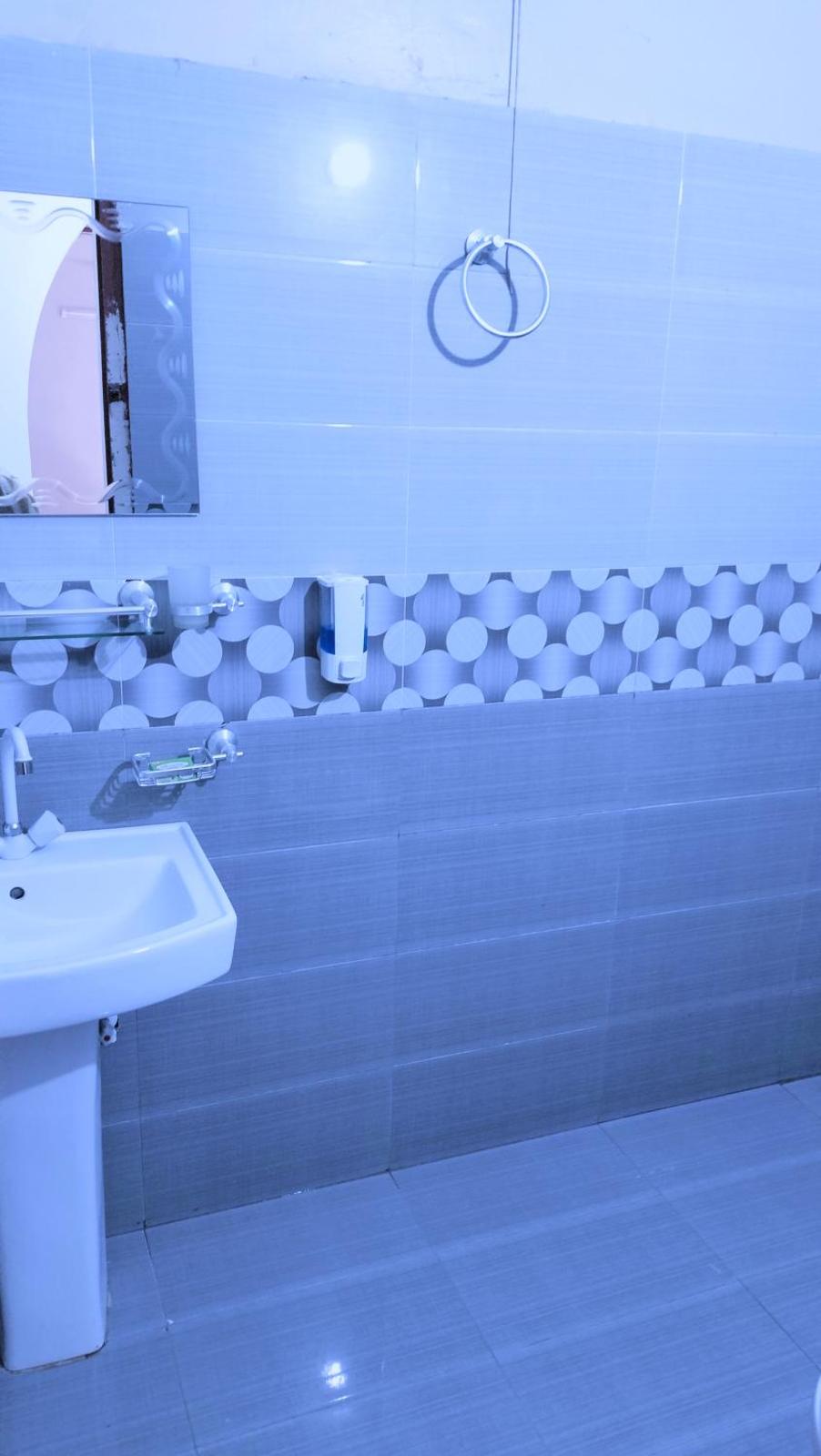 Royal Residency Guest House Karachi